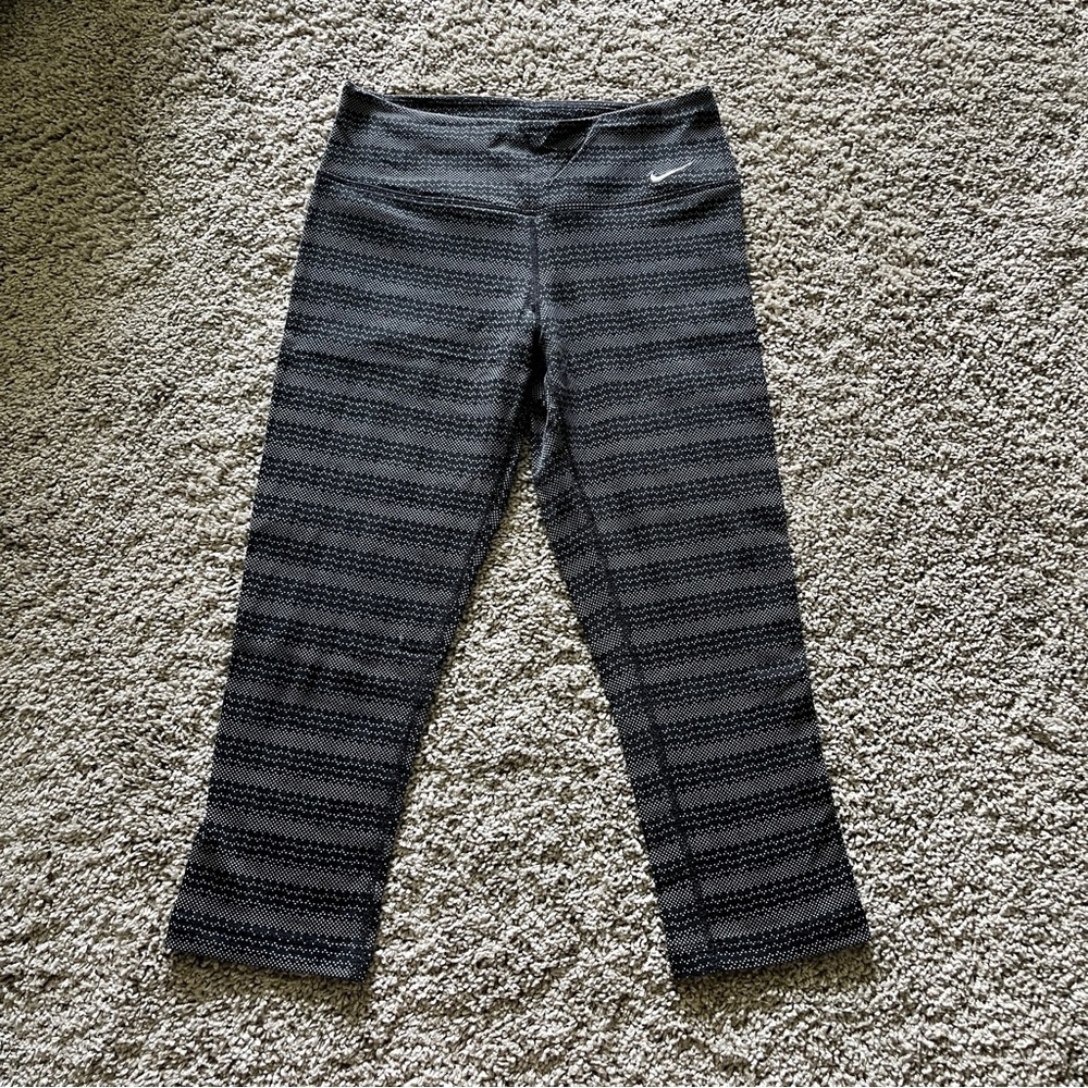 Nike Athletic Capri